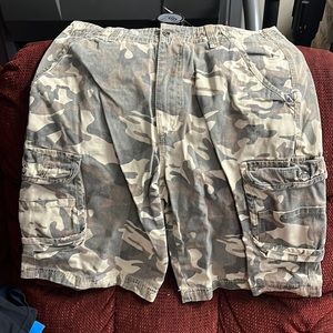 Mens Camo Cargo Shorts